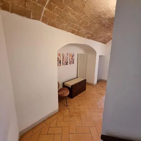 35 Palazzo Buoninsegni * Colle Val D'Elsa