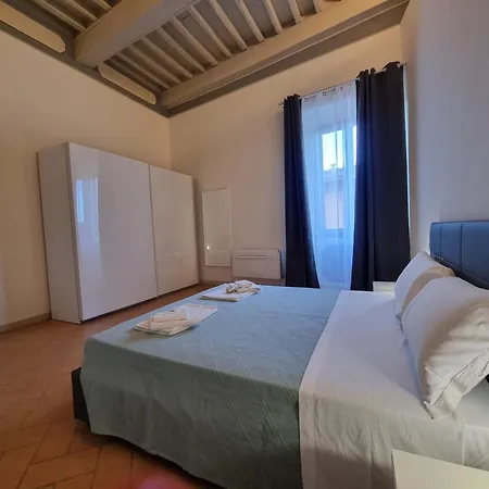 35 Palazzo Buoninsegni * Colle Val D'Elsa
